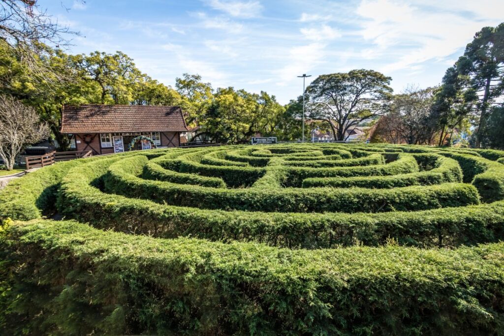 Create a Fun Yard Maze Adventure