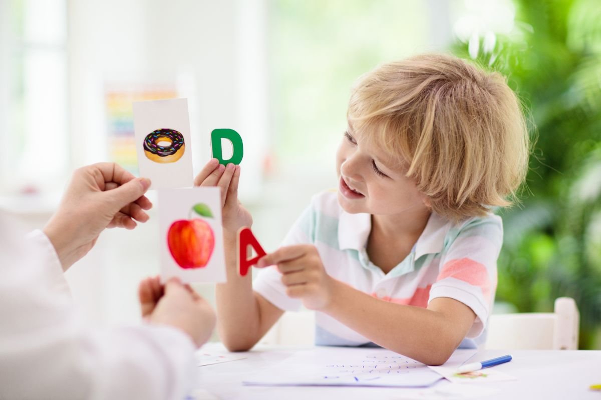 Engaging Phonics Activities for Young Learners