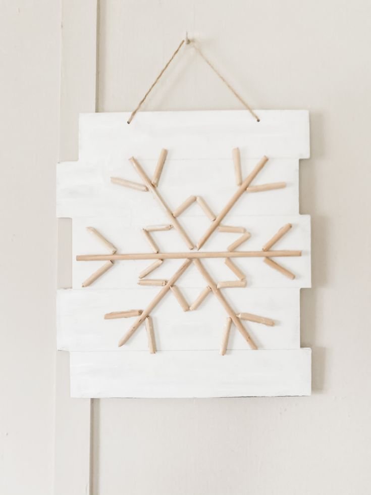 Budget-Friendly Farmhouse Snowflake Decor