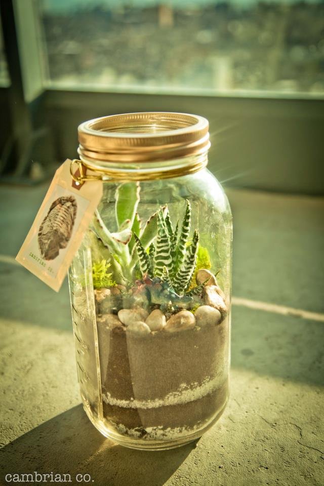 Create Festive Mason Jar Centerpieces