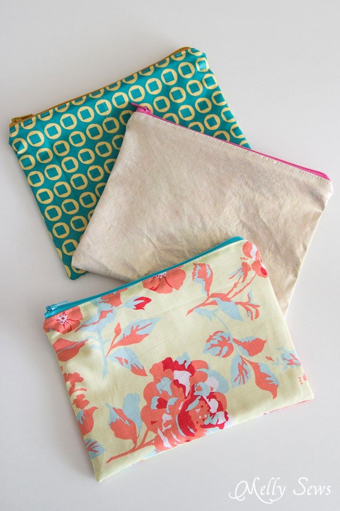 Customizable Zipper Pouch DIY Instructions