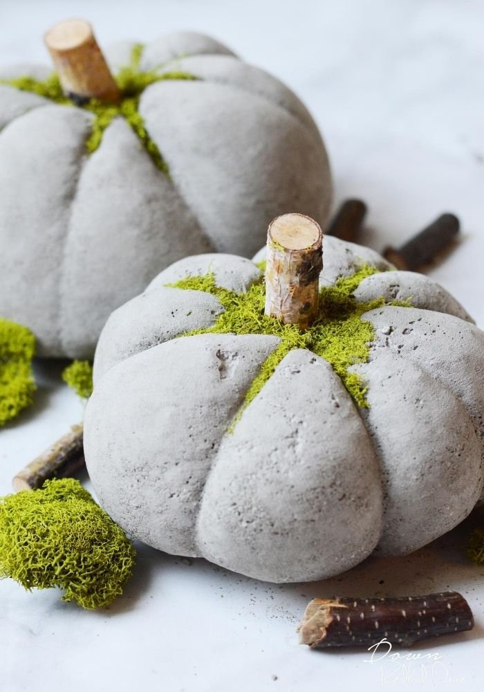 Easy DIY Concrete Pumpkin Craft Ideas