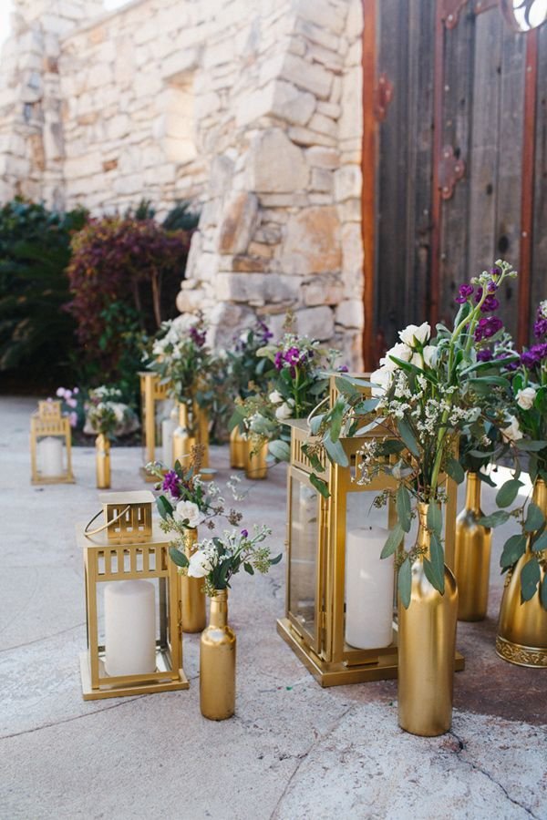 Elegant DIY Golden Lantern Wedding Decor