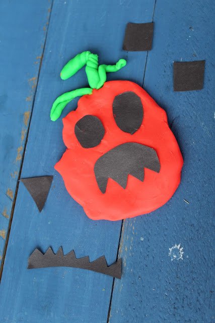 Fun Playdough Pumpkin Faces Activity