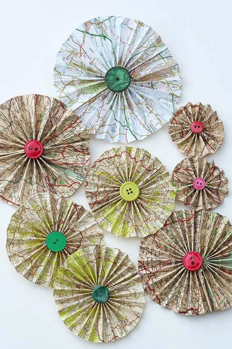 Quick and Easy Paper Rosette Decor