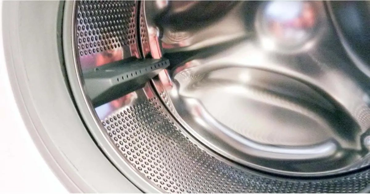 Refresh Your Washer with Baking Soda