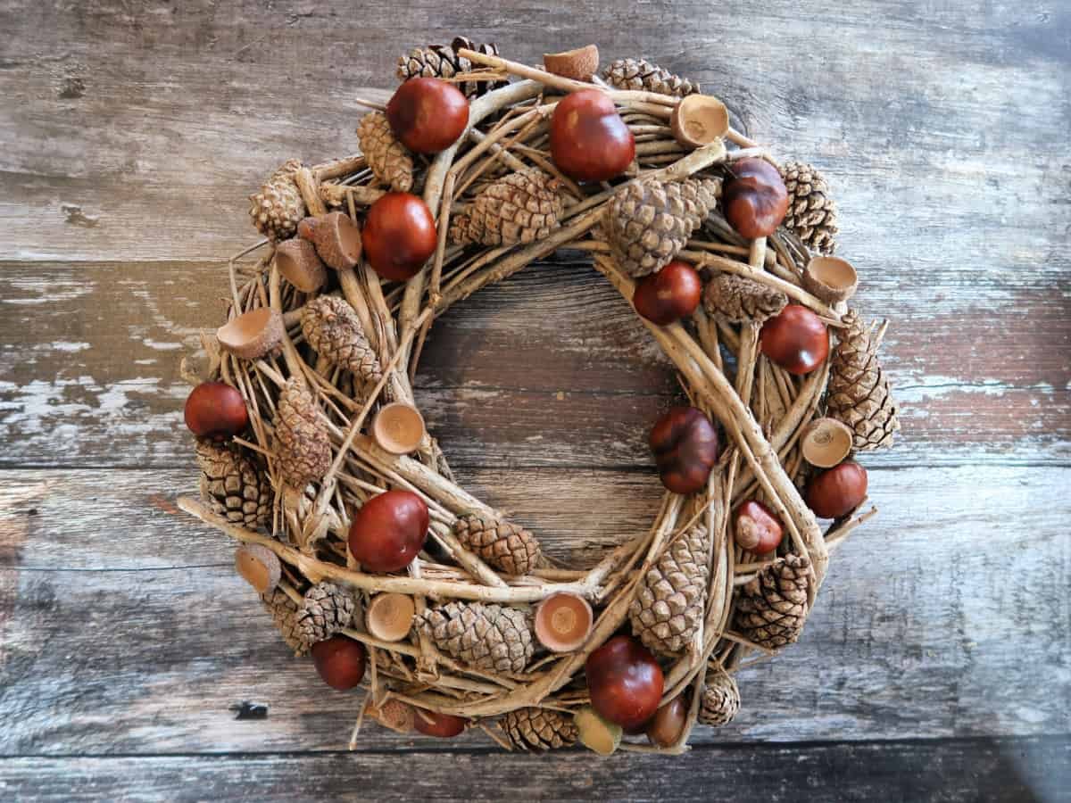 Acorn and Pinecone Decor Wreath