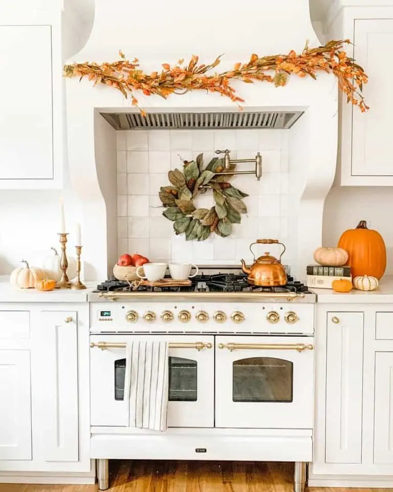 Autumn Decor for Small Kitchens