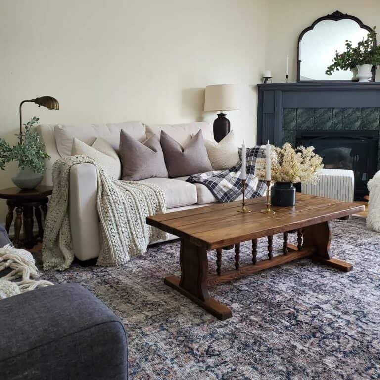 Autumn-Inspired Living Room Decor