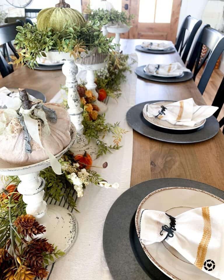 Autumn-Themed Dining Setting