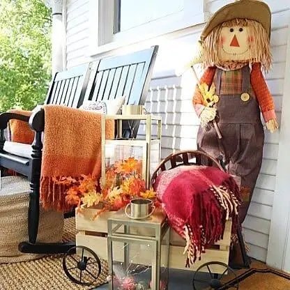 Black Rocking Chairs Decor