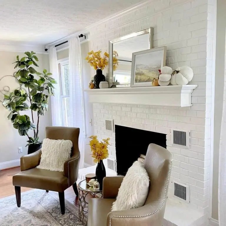 Blending Modern and Classic Styles
