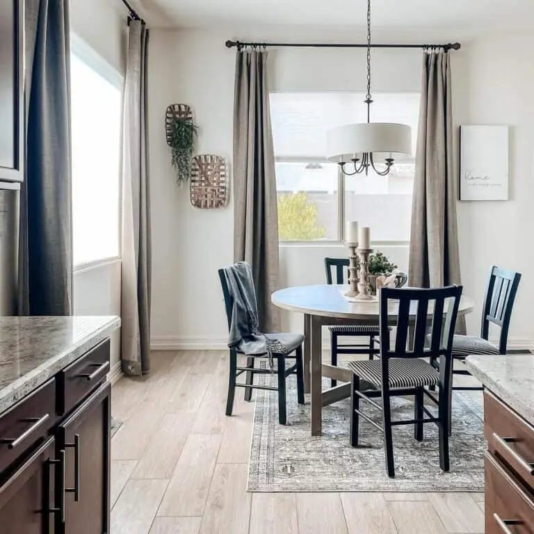 Calm Kitchen Table Decor