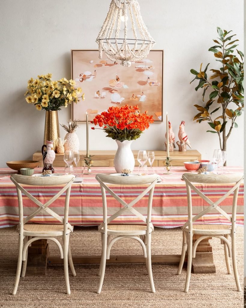 Cheerful Summer Table Settings