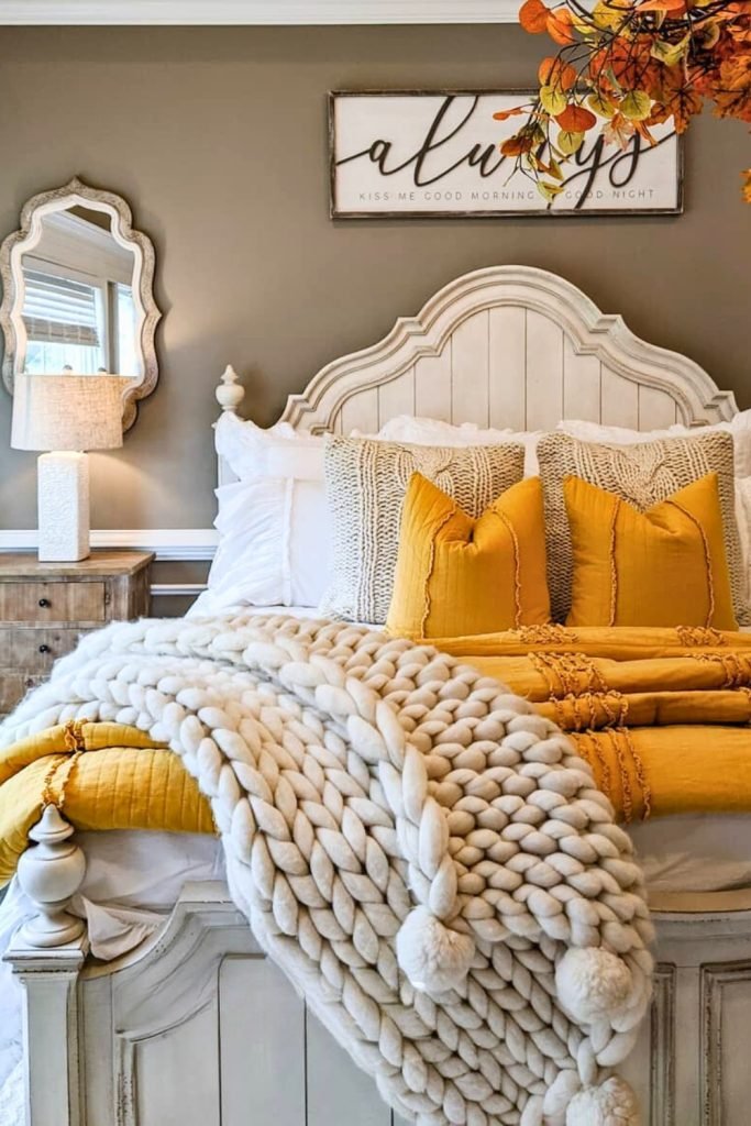 Cozy Fall Bedroom Decor