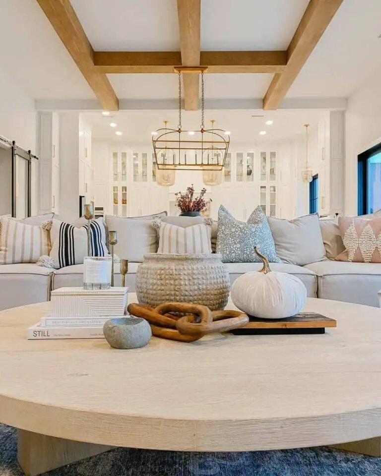 Cozy Fall Coffee Table Design