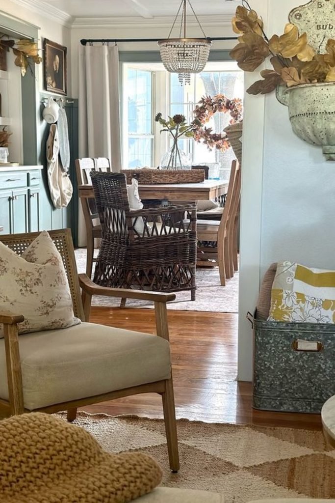 Cozy Mid-Century Autumn Decor