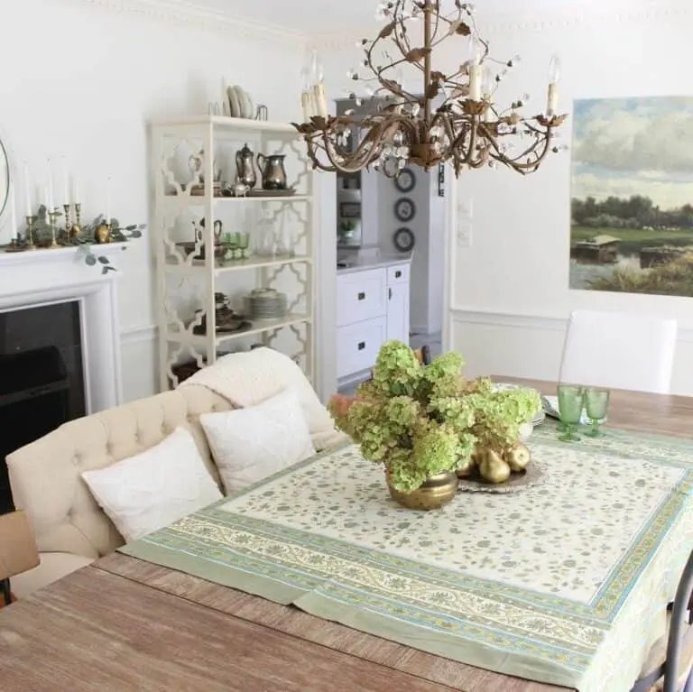 Dining Room Vintage Elements