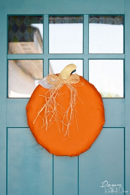 DIY Pumpkin Wreath Decor