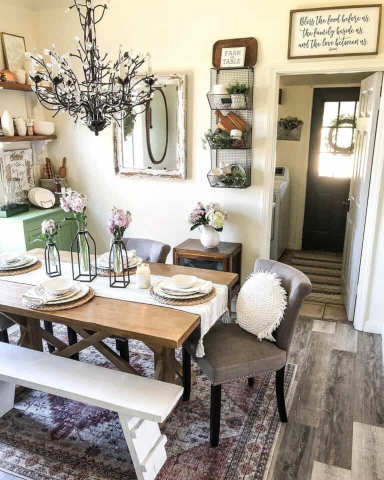 Easy Summer Table Decor