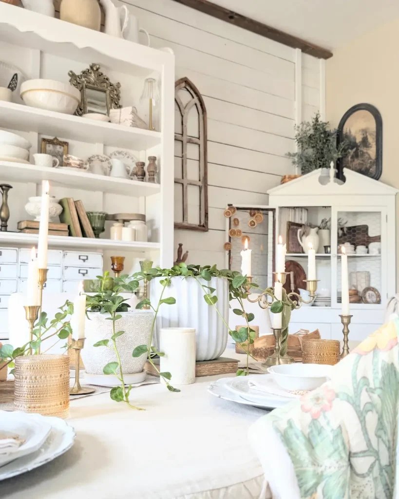 Elegant Farmhouse Dining Design