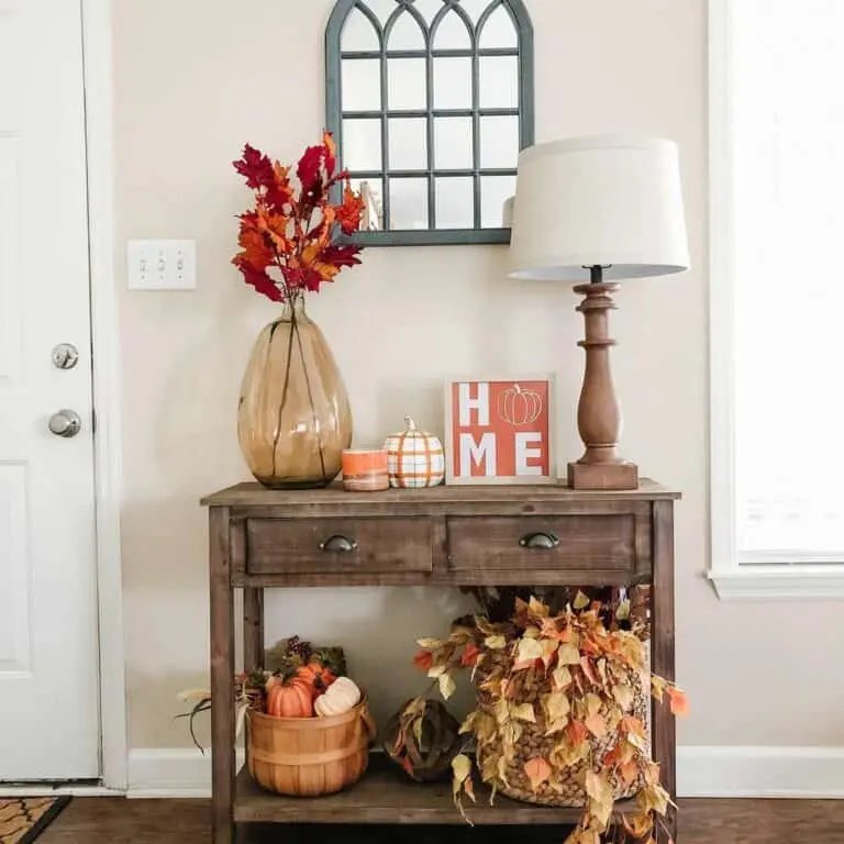 Fall Colors for Entryway Decor