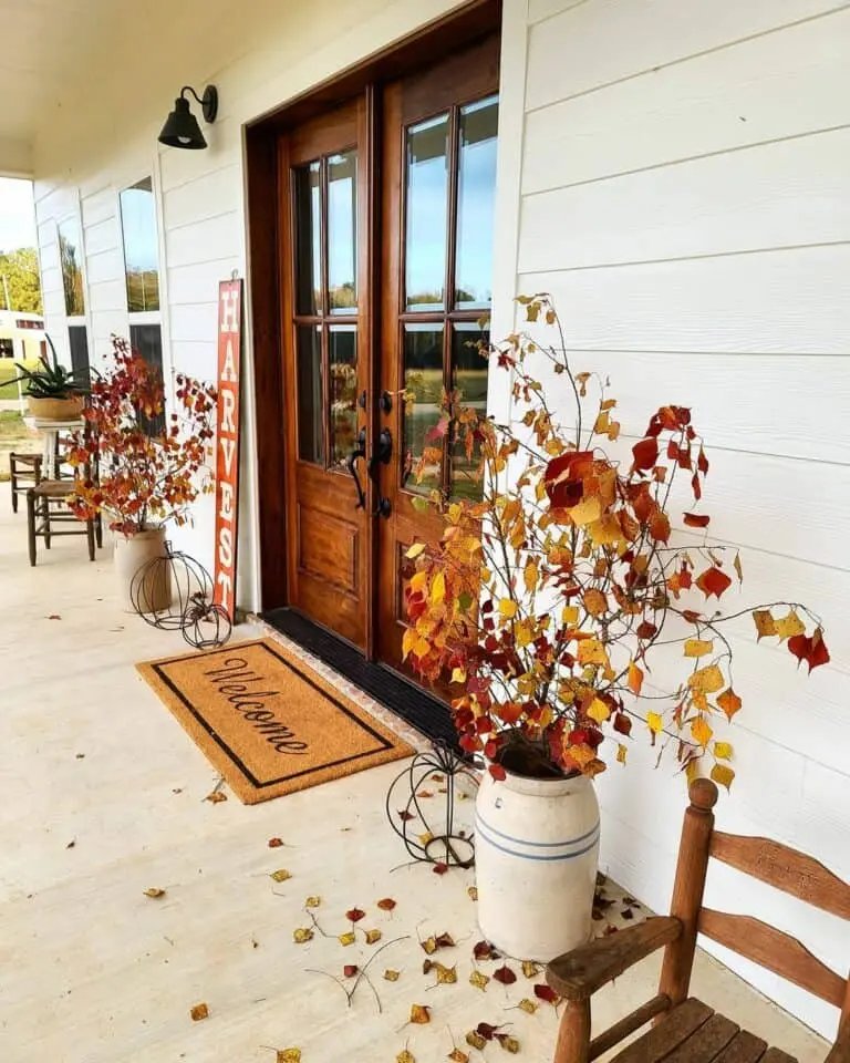 Fall Farmhouse Porch Décor