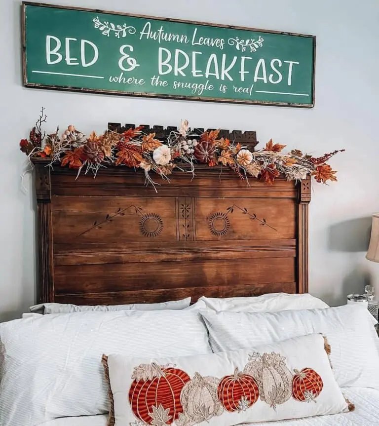 Fall Headboard Decor Ideas