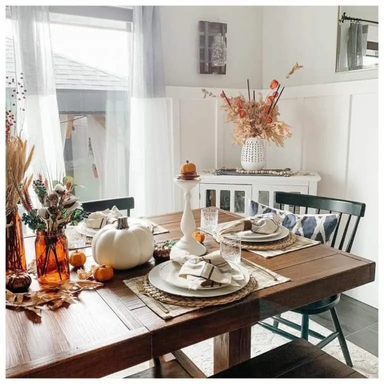 Farmhouse Autumn Table Decor