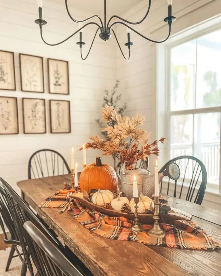 Farmhouse Dining Room Centerpiece