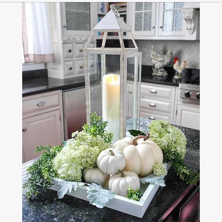 Farmhouse Lantern Centerpiece Ideas