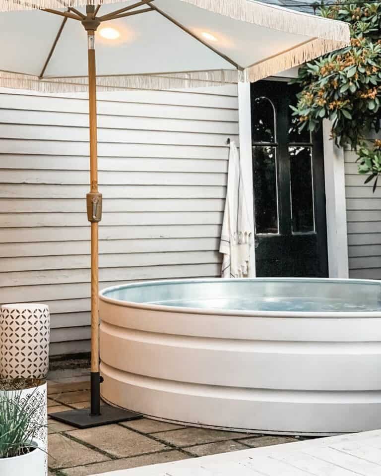 Farmhouse Pool Design