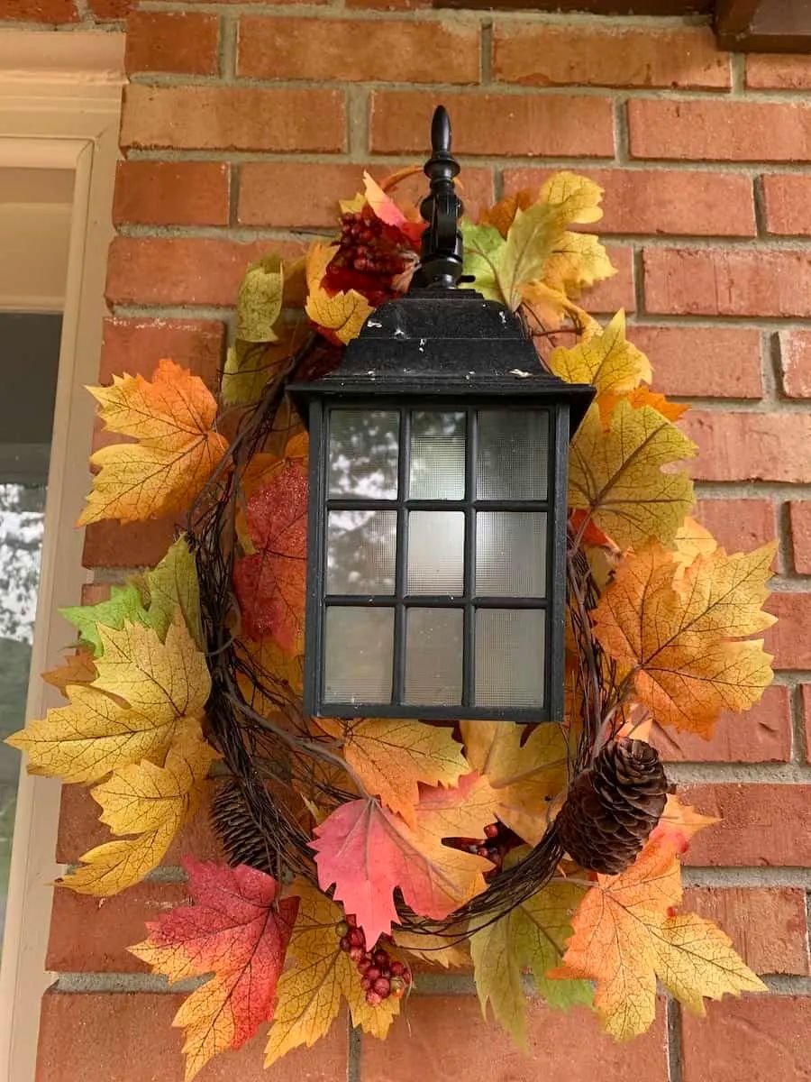 Faux Leaf Garland Decor