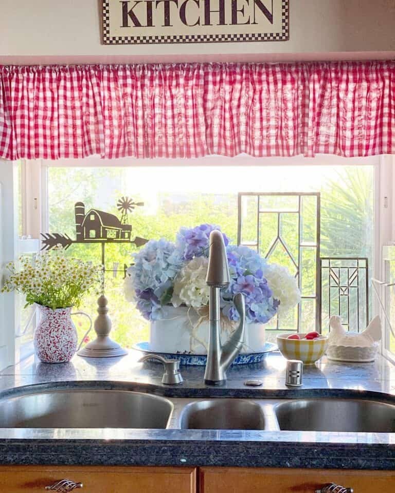 Floral Kitchen Accents
