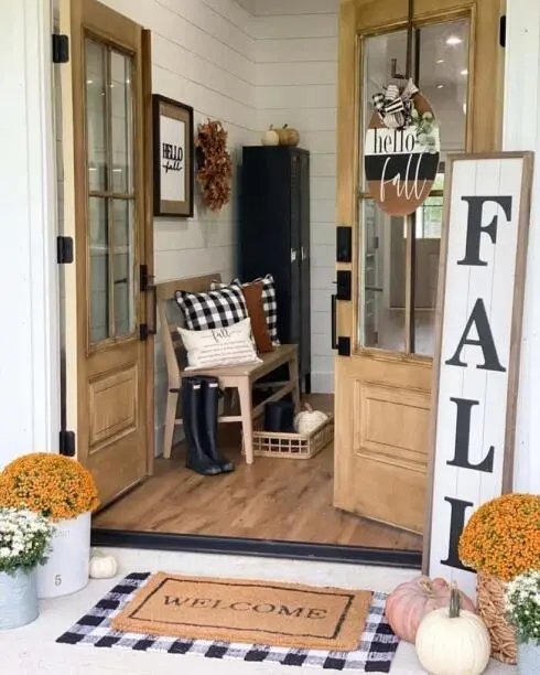Foyer Fall Decor Ideas