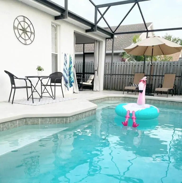 Funky Flamingo Float