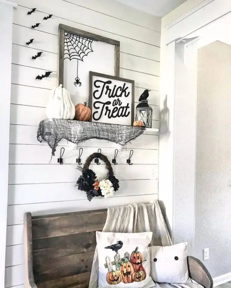 Halloween Entry Decor Ideas