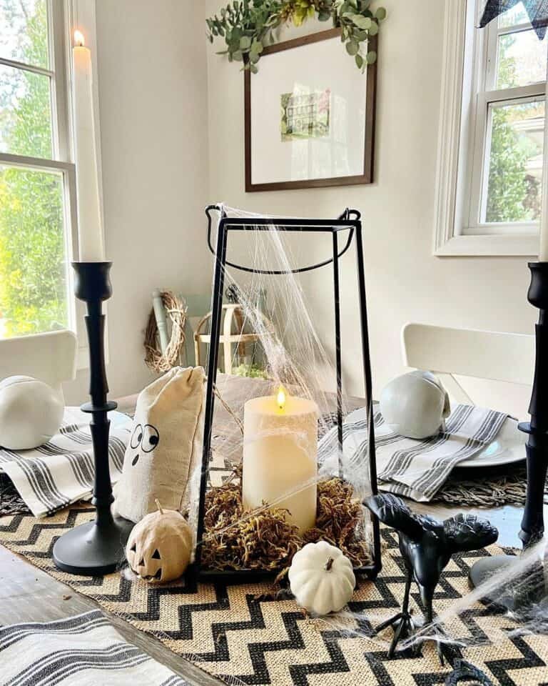 Halloween Lantern Centerpiece Design