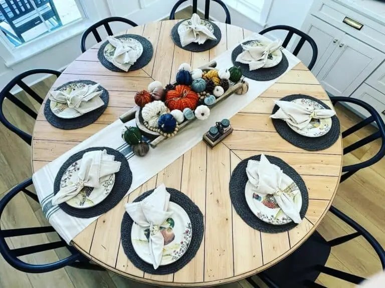 Large Round Table Centerpieces