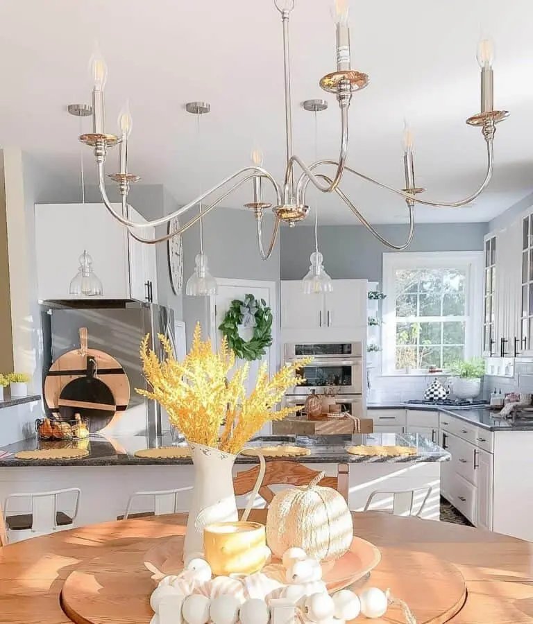 Lazy Susan Fall Decor Ideas