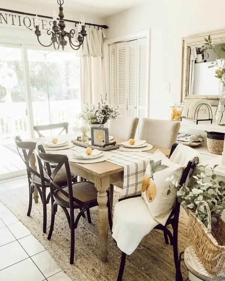 Lemon Touches for Dining