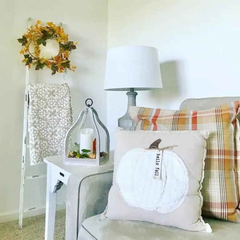 Maple Leaf Wreath Ideas