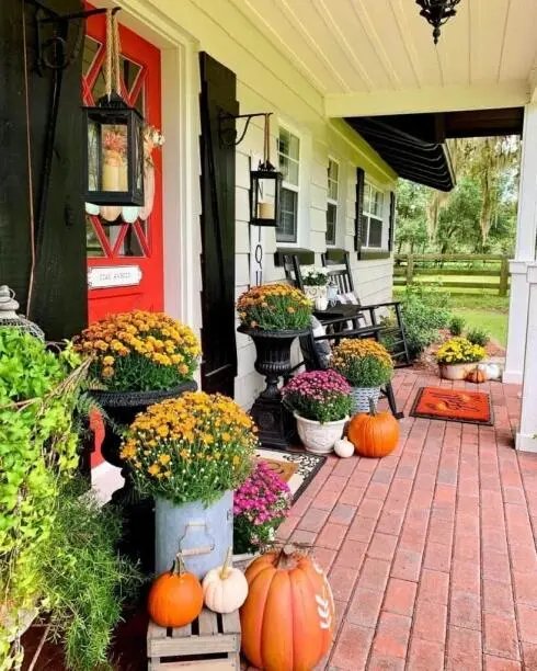 Maximize Porch Width