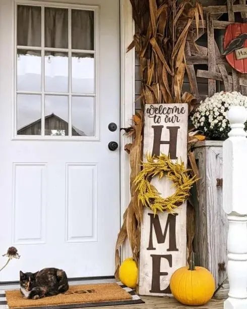 Personalized Fall Welcome Sign
