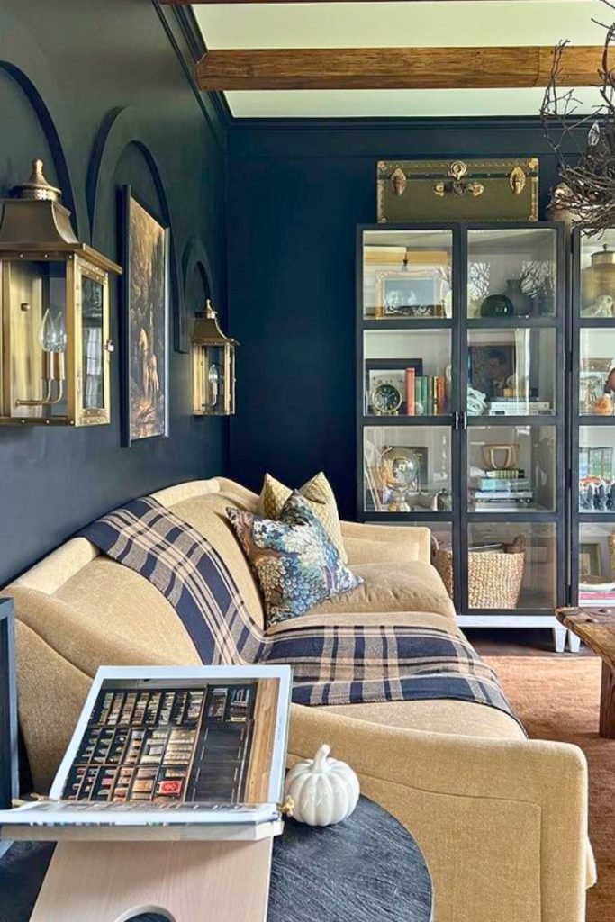 Plaid and Dark Accents