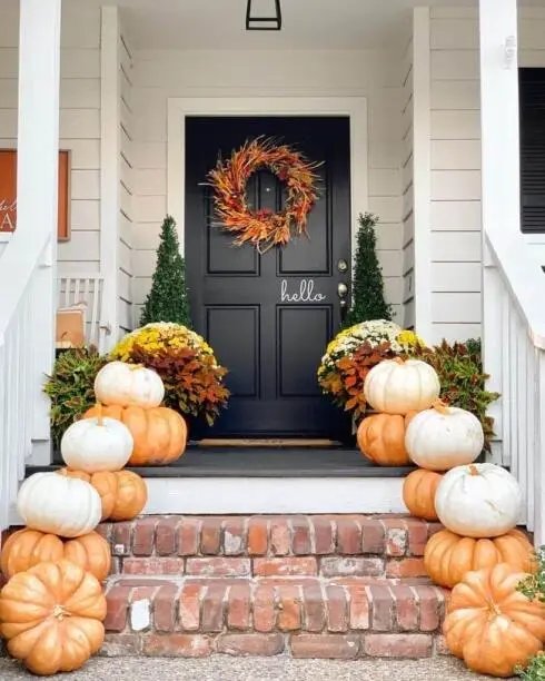 Porch Step Pumpkin Decor