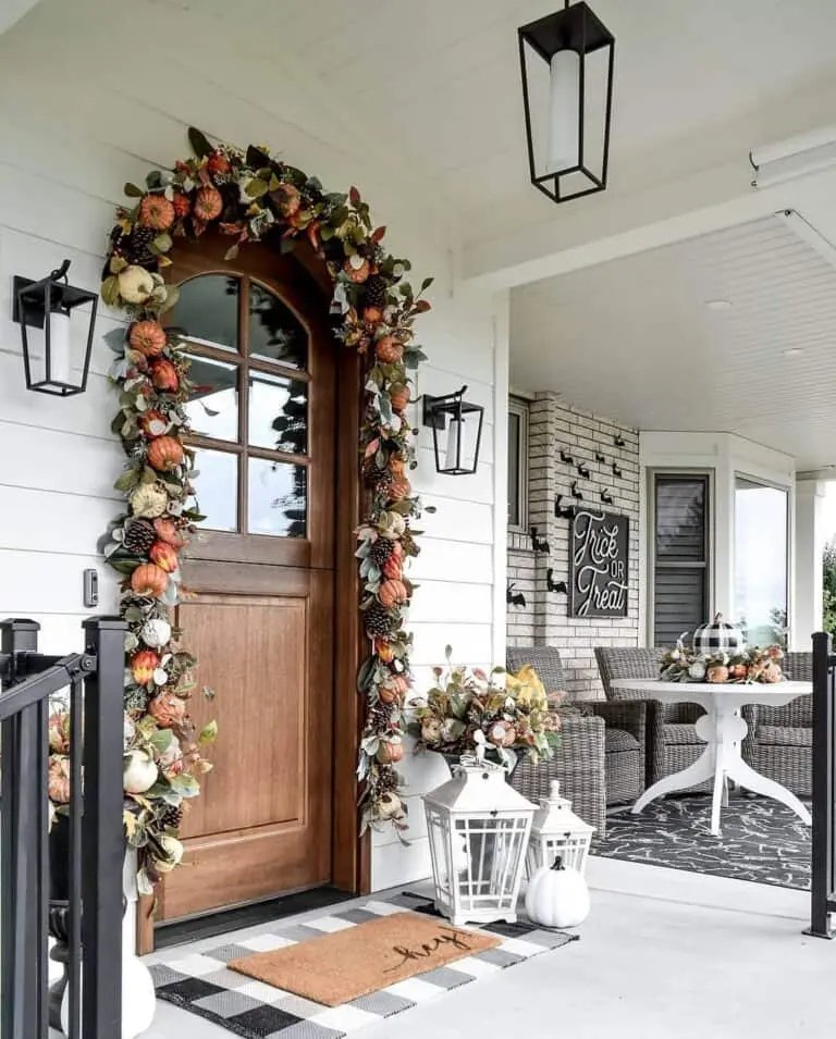 Pumpkin and Leaf Door Arch
