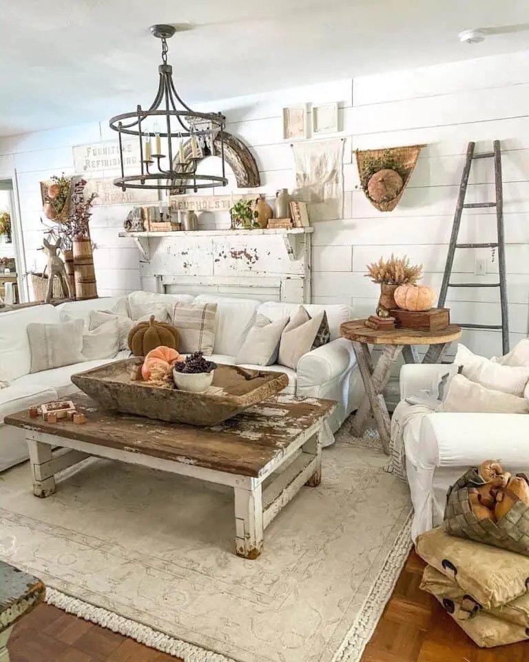 Rustic Farmhouse Living Room Design