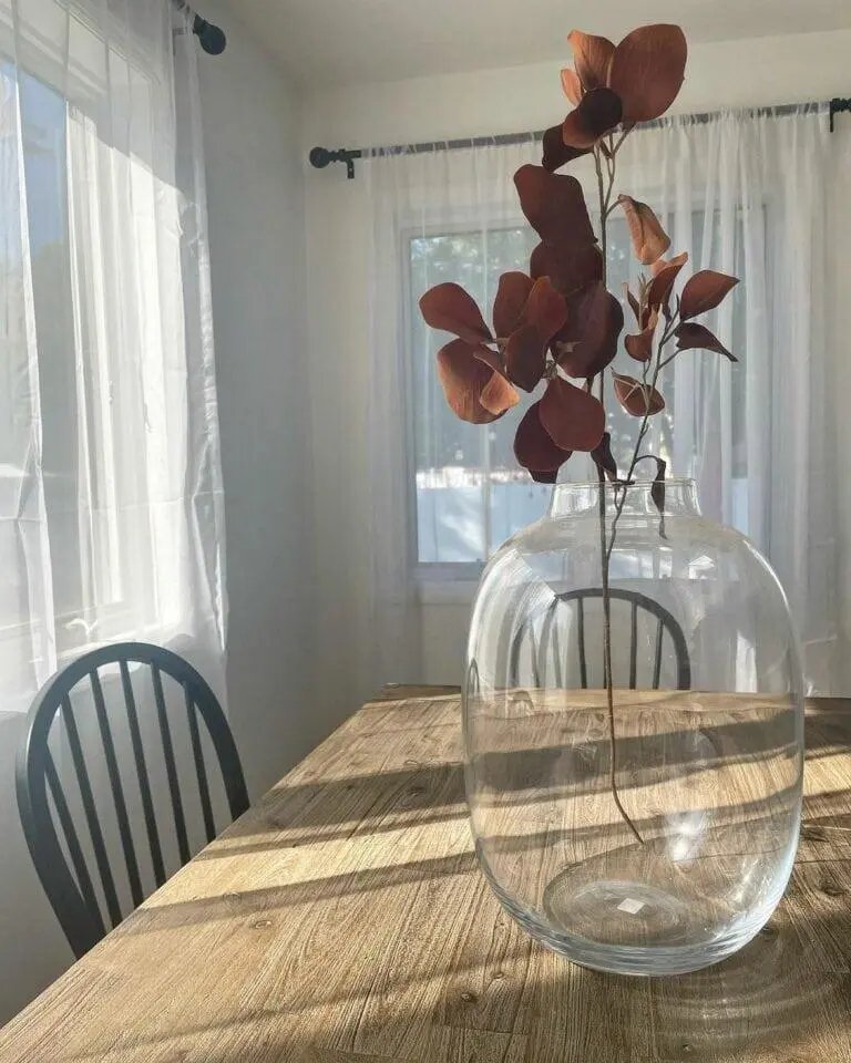 Simple Oversized Vase Decor