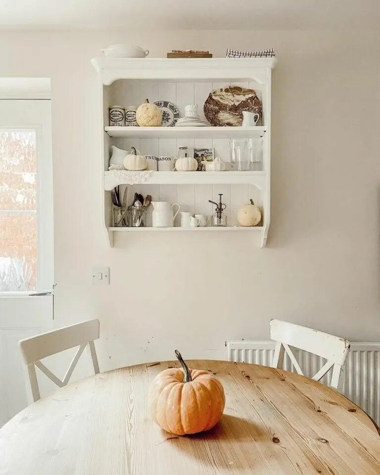 Simple Pumpkin Centerpieces